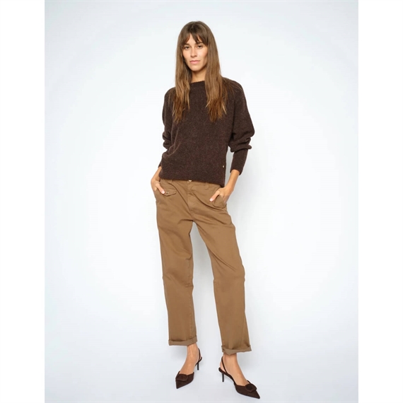 Mos Mosh Aymen Len Bukser, Dark Camel